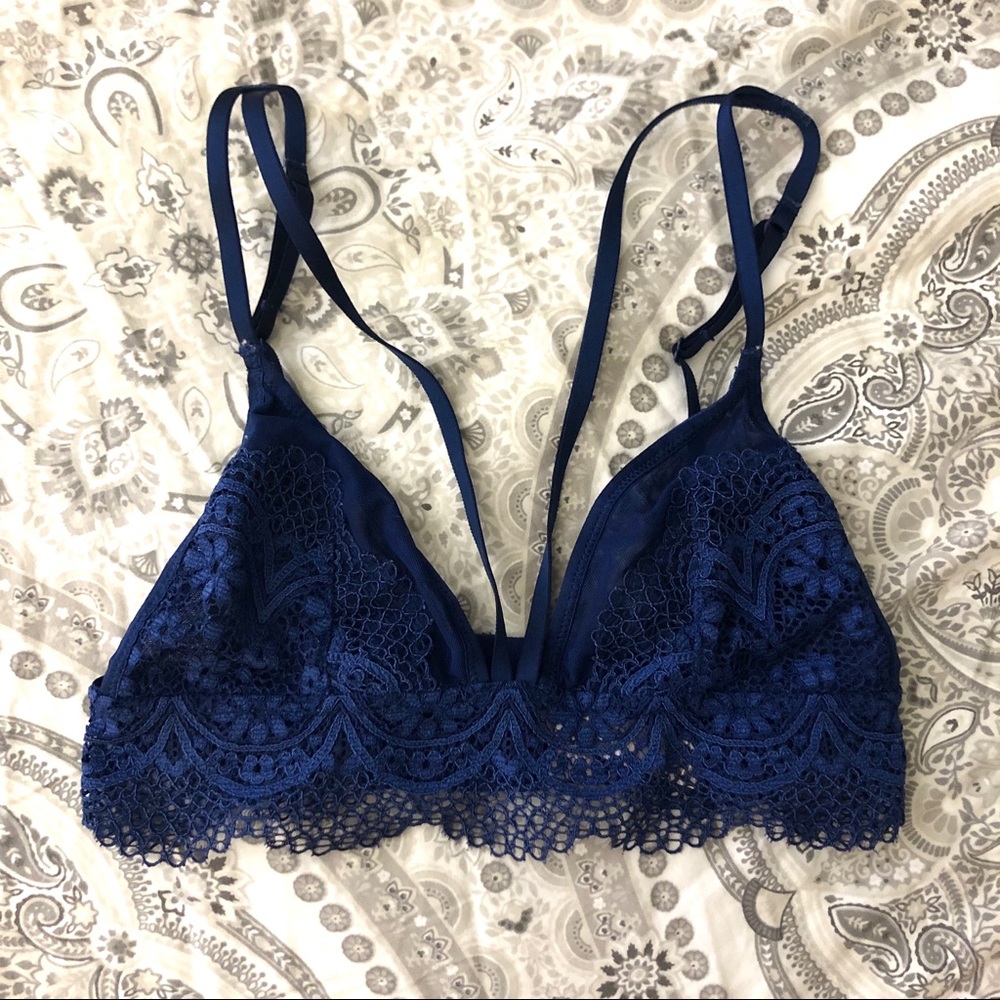 VS Blue Lace Strappy Bralette